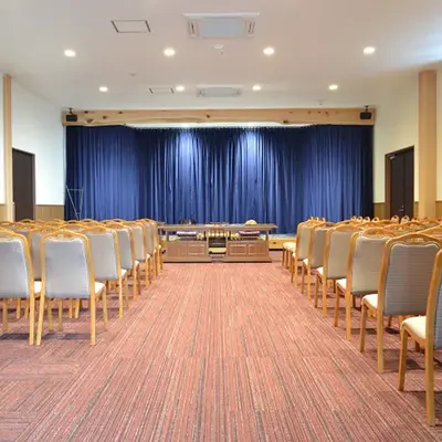 はごろもホールで葬儀を行なった写真