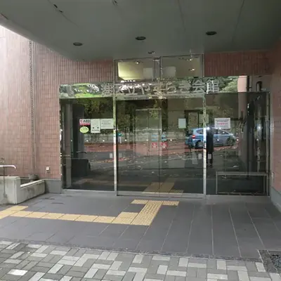 港区民斎場やすらぎ会館で葬儀を行なった写真