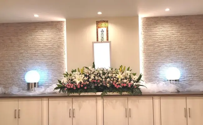 西口共栄社(くすの木会館)で葬儀を行なった写真