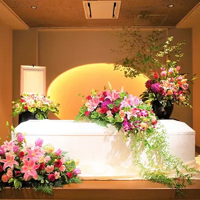 株式会社いせや　花小金井ホールロゼリアで葬儀を行なった写真
