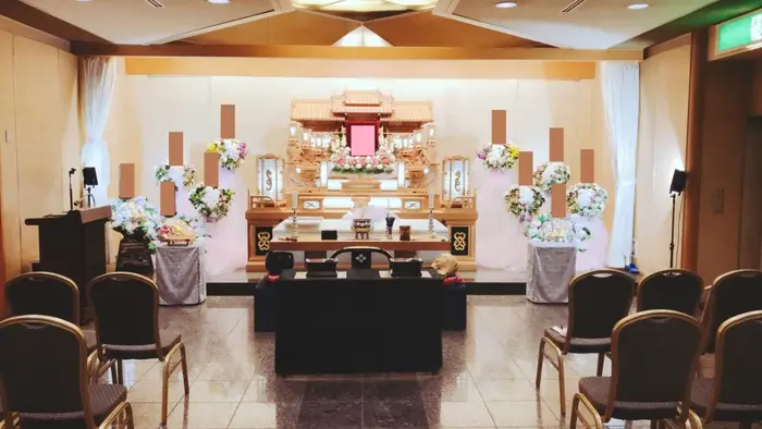 アイセ・メモリアル（ホール縁）で葬儀を行なった写真