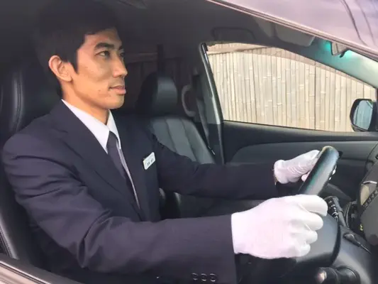 アイセ・メモリアル（ホール縁）で葬儀を行なった写真