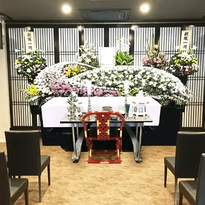 信成寺会館で葬儀を行なった写真