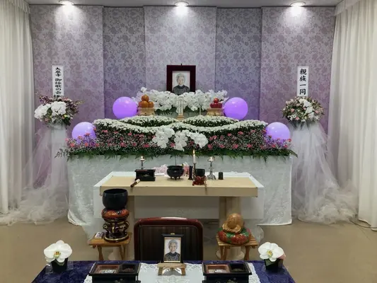 中央セレモニーで葬儀を行なった写真