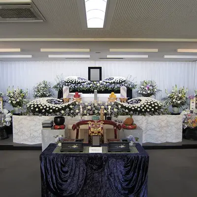 中央セレモニーで葬儀を行なった写真