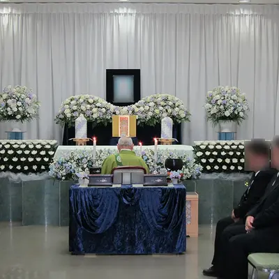 中央セレモニーで葬儀を行なった写真