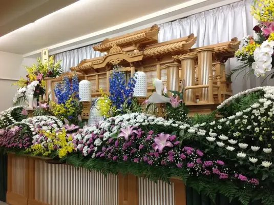 創葬荒本で葬儀を行なった写真
