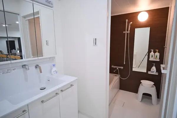 パドマホール貝塚で葬儀を行なった写真