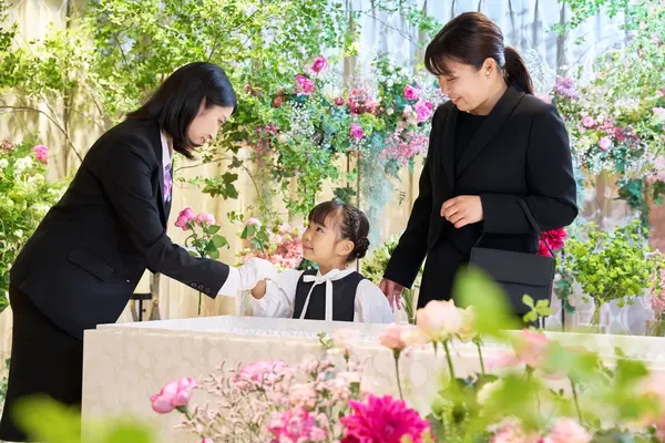 都典礼(家族葬ホール片倉)で葬儀を行なった写真