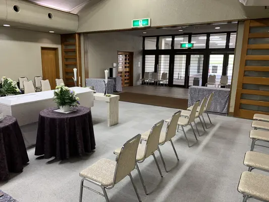 舟渡斎場で葬儀を行なった写真