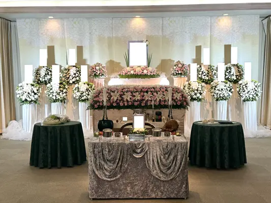 蓮根レインボーホールで葬儀を行なった写真