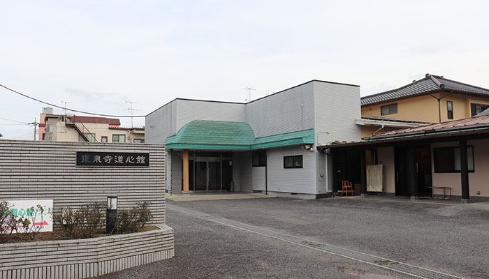 東泉寺 道心館にて23名の家族葬