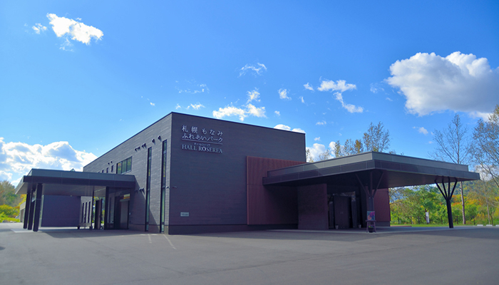 株式会社いせや　札幌もなみホールロゼリア