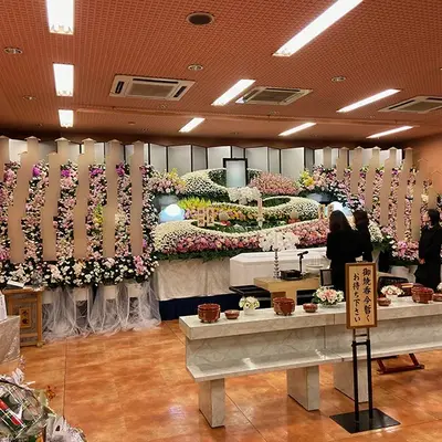 セレモニー熊木（セレモニーホール熊木会館）で葬儀を行なった写真