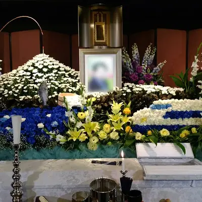 エンドナビセレモニーで葬儀を行なった写真