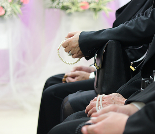 100人中98人が「満足」した葬儀社