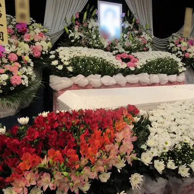 町田会館葬儀社で葬儀を行なった写真