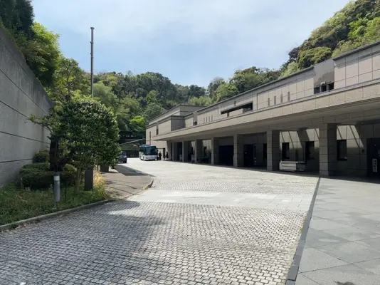 横浜市南部斎場で葬儀を行なった写真