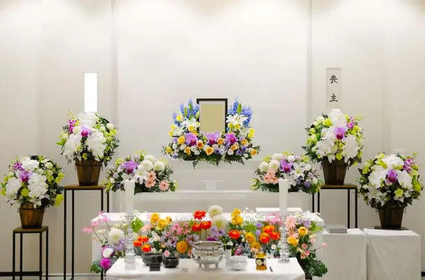 花で彩るお葬式「とむらび」で葬儀を行なった写真