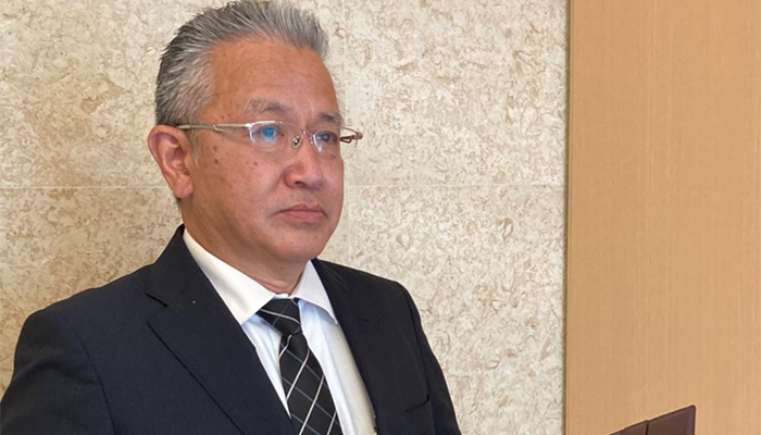 【室井ディレクター】