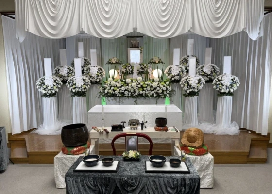 アイユーメモリー　上野支店