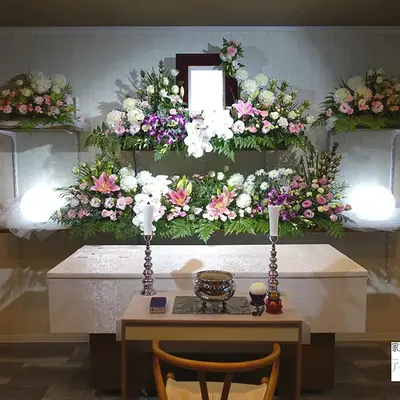 小さな森の家 二俣川斎場で葬儀を行なった写真