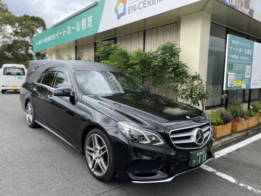 エンセレモニーで葬儀を行なった写真