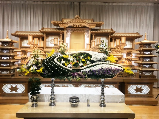 エンセレモニーで葬儀を行なった写真