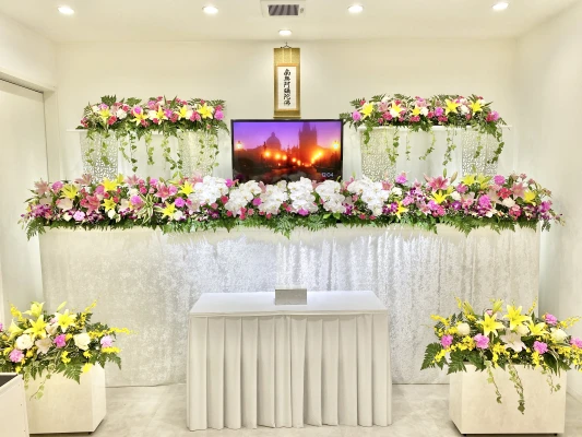 エンセレモニーで葬儀を行なった写真