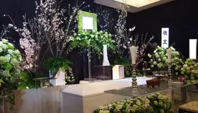 口コミ特別価格　予算に合わせて生花祭壇を選ぶ【一日葬】