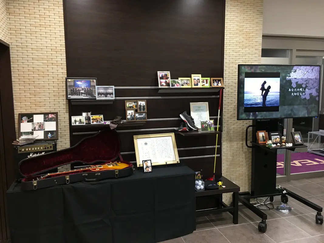 故人らしさを表現した、世界で一つのお葬儀を、安心の低価格で。