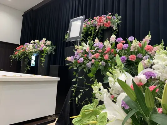 葬儀会館ティア南林間入口で葬儀を行なった写真