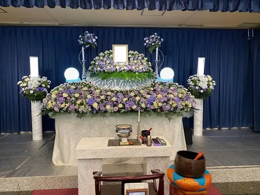 西寺尾会堂(西寺尾火葬場)で葬儀を行なった写真