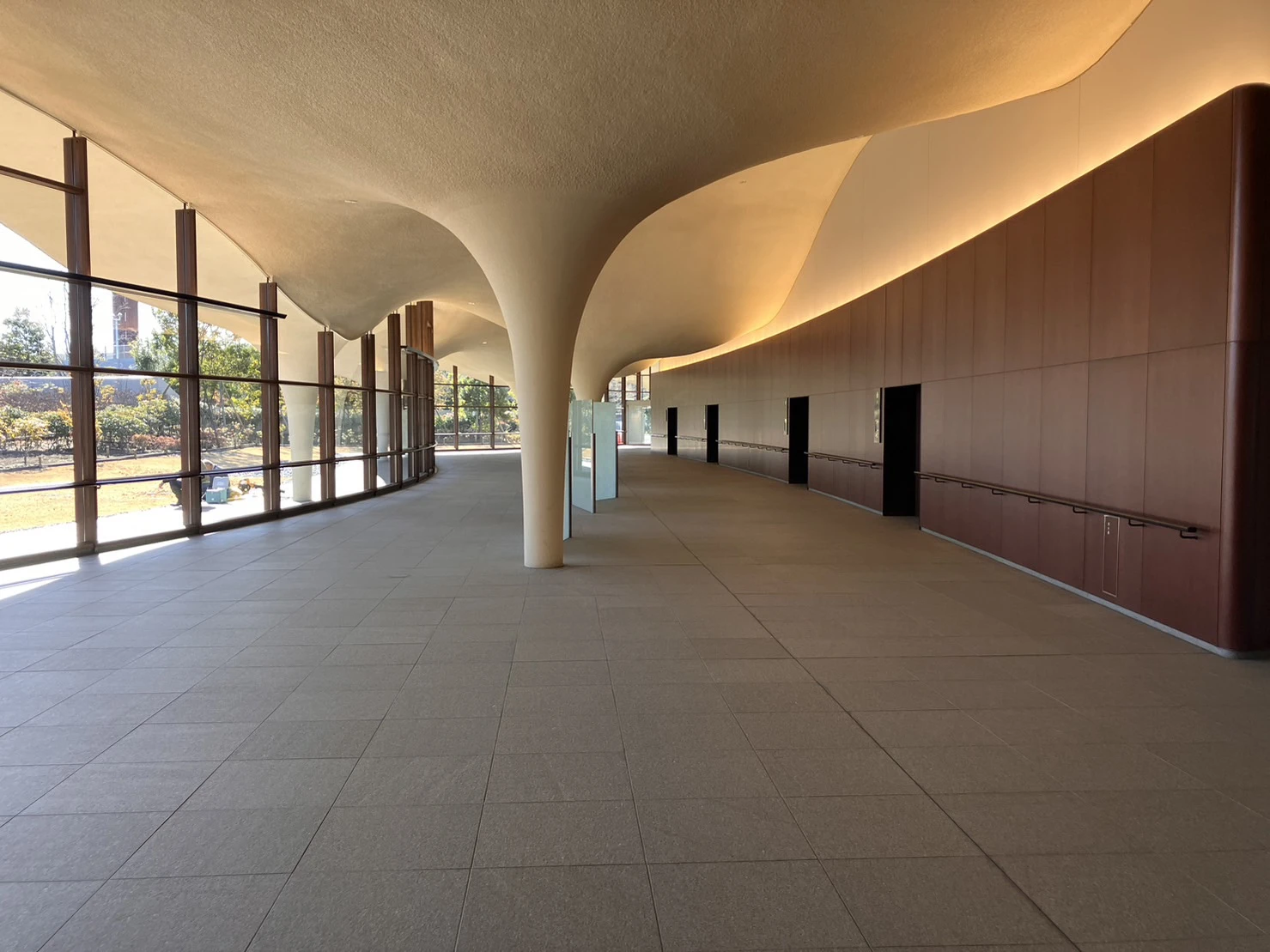 葬儀のともしび