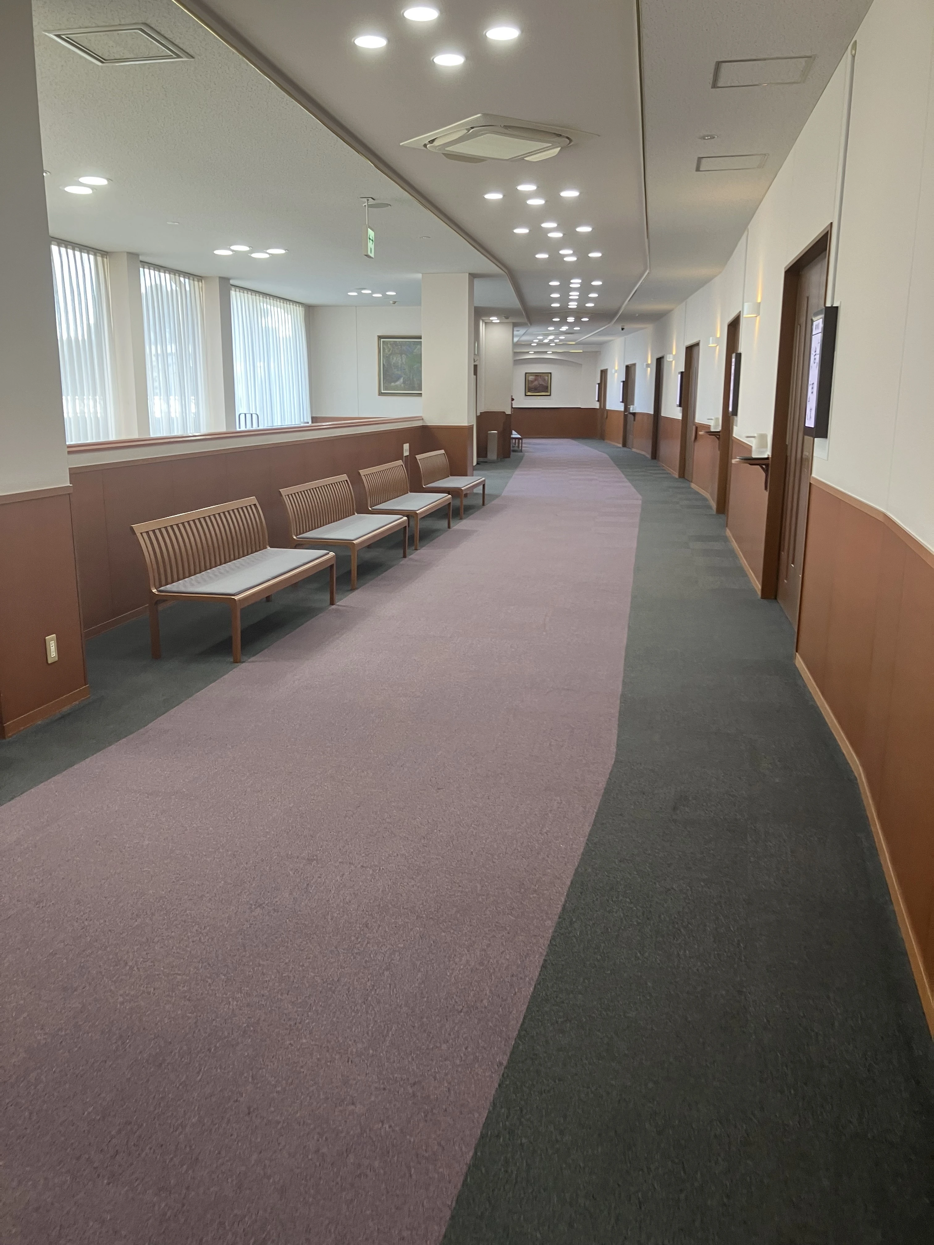 葬儀のともしび