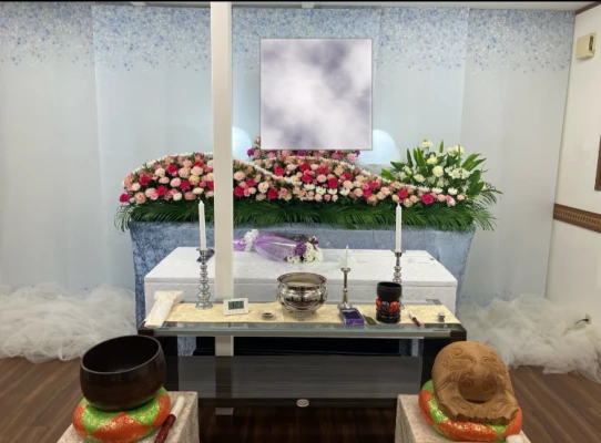 葬儀のともしび