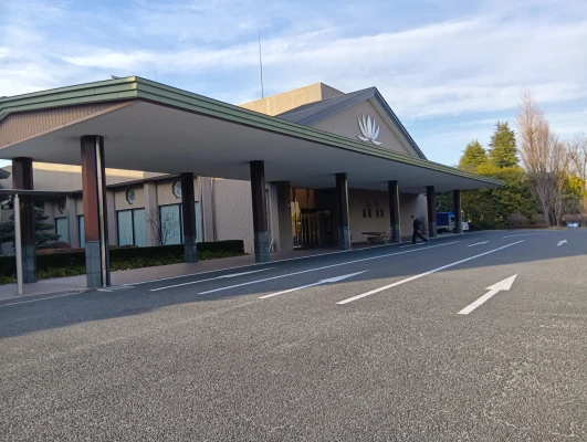 葬儀のともしび