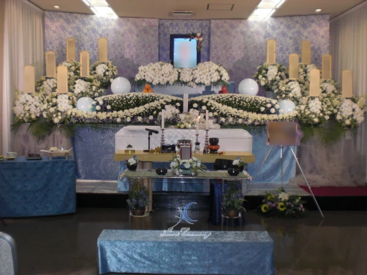 アイワセレモニーで葬儀を行なった写真