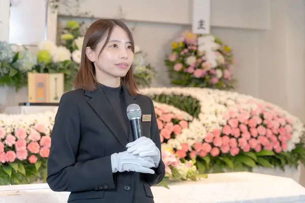 横浜葬儀社 はばたきグループ 横浜市西区店で葬儀を行なった写真