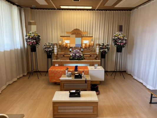 株式会社華の誠（寝屋川営業所）