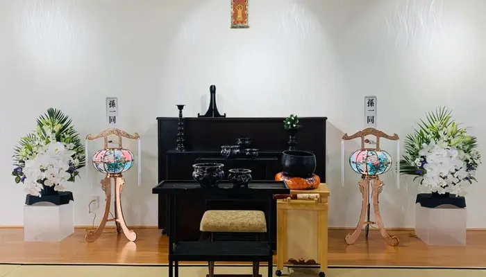 華園葬儀社逢恩堂（家族葬ホール華園）で葬儀を行なった写真