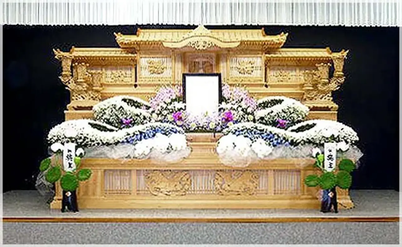 希望に沿った花祭壇