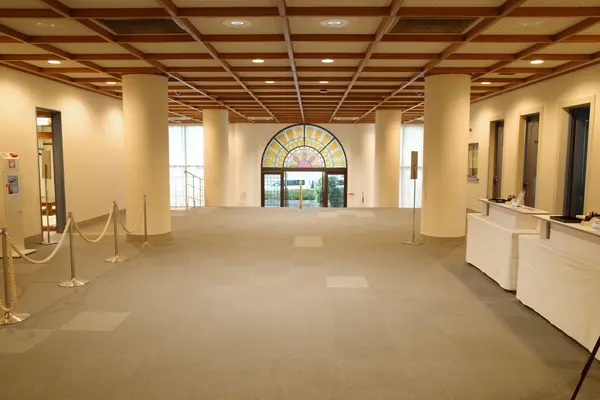 築地本願寺 別院で葬儀を行なった写真