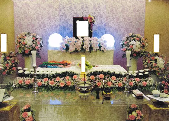 多門メモリアル（中原事務所）で葬儀を行なった写真