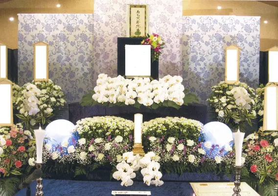 多門メモリアル（中原事務所）で葬儀を行なった写真