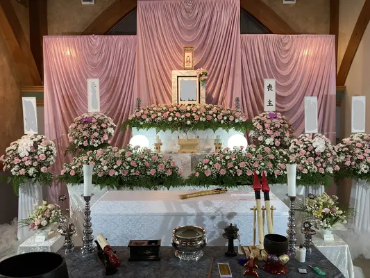 家族葬のそうえん多摩動物公園ホールで葬儀を行なった写真