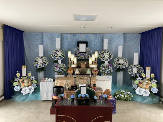 まこと式典(白ゆりホール)で葬儀を行なった写真