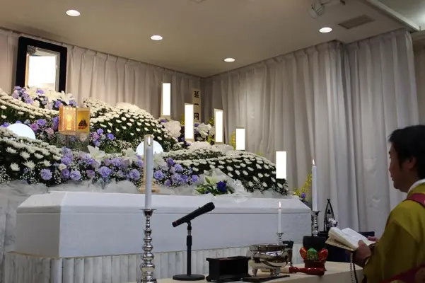 日華多磨葬祭場で葬儀を行なった写真