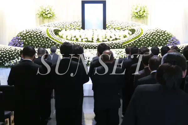 青山葬儀所で葬儀を行なった写真