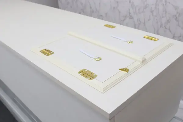 アルマセレモニーで葬儀を行なった写真